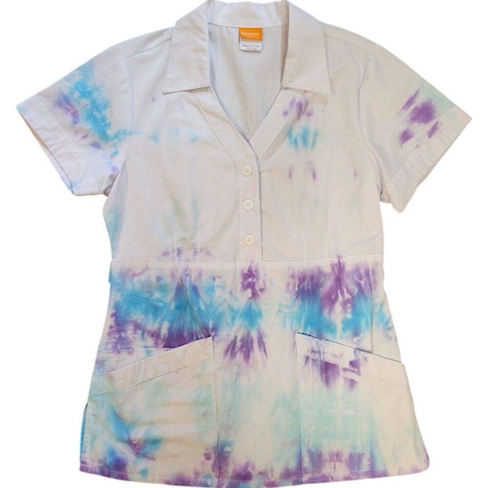 Prima™ by Barco 41418 Women's 3-Pocket Collar Button Front Scrub Top Tie Dye